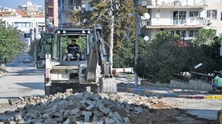 Narlıdere'de Fen İşleri Aralıksız Görev Başında