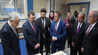 TÜBİTAK Başkanı Prof. Dr. Mandal, Egeli öğrenci ve akademisyenlerle bir araya geldi