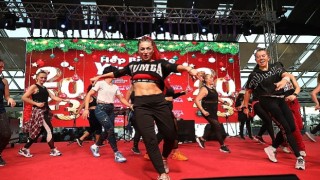 Yeni Yıl heyecanı Yılbaşı Festivali'nde yaşanıyor