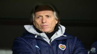 Jorge Jesus umudu kesti!.