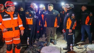Başkan Erhan Kılıç ve arama kurtarma ekibi Osmaniye'de