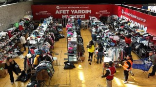 Cam Piramit Afet Yardım Merkezi yaraları sarmaya devam ediyor