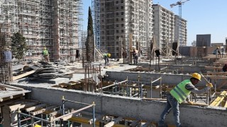 Güneş Mahallesi'nde 4 bloğun kaba inşaatı tamamlandı