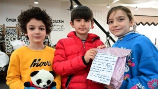 Kemer'den depremzedelere duygusal mesajlar