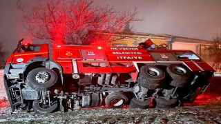 Savran, Yaralanan İtfaiye Personelini Hastanede Ziyaret tti