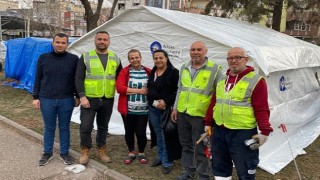 Antalya Büyükşehir Belediyesi deprem bölgesinde yaraları sarıyor