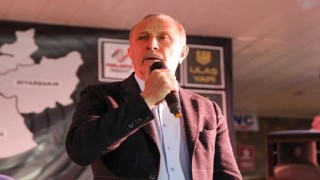 Atabay, Depremzedeler İçin Düzenlenen Dostluk ve Dayanışma Yemeğine Katıldı