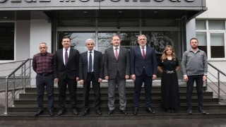 Başkan Savran, Çevre Yolu ve Altyapı Projeleri İçin Kayseri'de
