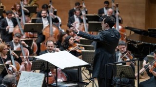 Cumhurbaşkanlığı Senfoni Orkestrası Aşık Veysel'i Özel Sipariş Eserle Anıyor