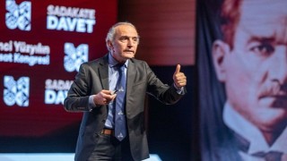 Emin Çapa: Bilime sahip çıkmazsanız yolunuzu kaybedersiniz