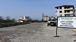 İznik'te Kilitli Parke Taşı Döşeme Çalışmaları Devam Ediyor