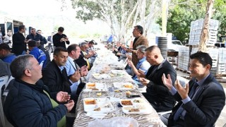 Memur olan personelden belediye personeline yemek