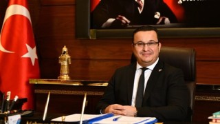 Mustafakemalpaşa Belediye Başkanı Mehmet Kanar'dan Berat Kandili Mesajı