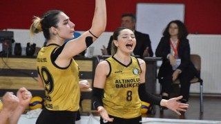 Altınolukspor Sultanlar Ligi Yolunda