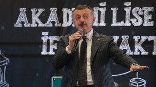 Başkan Büyükakın: Türkiye'nin geleceği parlaktır