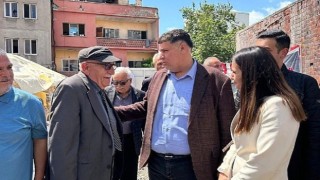 Başkan V. Erkan Özkan Depremzede Vatandaşları Yalnız Bırakmadı