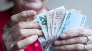 Emeklilerin maaş ve ikramiye ödemeleri için tarih belli oldu