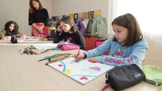 Gaziemir'de zorluklar dayanışmayla aşılıyor
