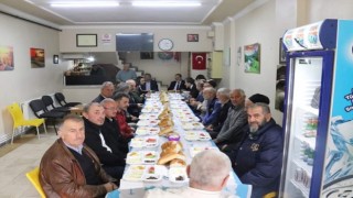 Milletvekili Adayları Çay Üreticileri Dayanışma Derneği'nde Kahvaltıda Buluştu