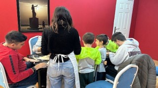 Narlıdere'de Otizmli Bireylere Sanatla Terapi
