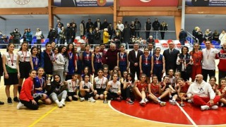 Mustafakemalpaşa Sporda Altın Çağını Yaşıyor
