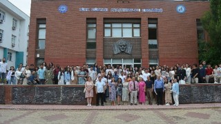 Ege Üniversitesi TÖBİR'de mezuniyet heyecanı
