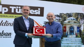 İnegöl'de Turgut Alp&#39;e Torunlarından Vefa