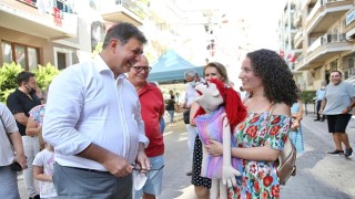 Karşıyaka'da yaşam sokağa taşıyor