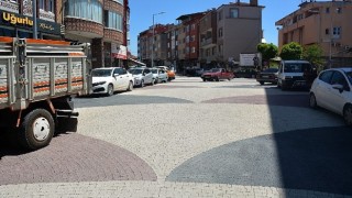 Çarşı İçi Yol ve Kaldırımların Yenilenmesi Çalışmamız Devam Ediyor