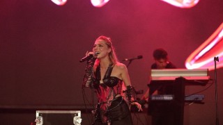 İstanbul Festivali'nin Coşkulu İkinci Gününde Skapova, Yedinci Ev, Mavi ve Güneş Sahne Aldı
