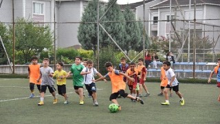  Kartepe yaz spor okulları sezonu açtı 