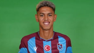 Trabzonspor’da Bir Ayrılık Daha KAP’a Bildirildi