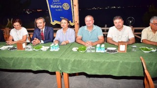 Soner Çetin özel çocukların kampında