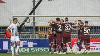 Trabzonspor konuk olduğu Kasımpaşa’yı farklı yendi