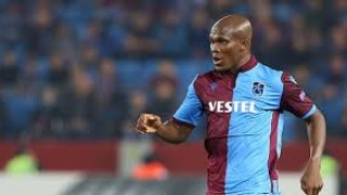 Futbolu Trabzonspor'da Bırakmak İstiyor