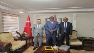 Osman Genç, Sudan Büyükelçisi ile İkili İlişkileri Pekiştiren Bir Görüşme Gerçekleştirdi