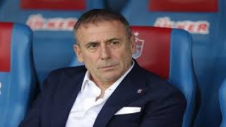 Trabzonspor'da Abdullah Avcı'dan izin kararı!
