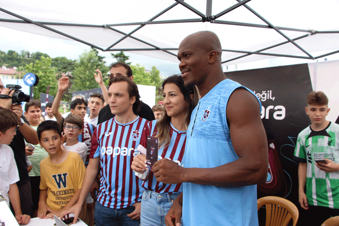 Trabzonspor'da Nwakaeme depremi