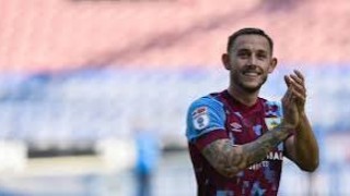 Trabzonspor Josh Brownhill'i Yeniden Radara Aldı