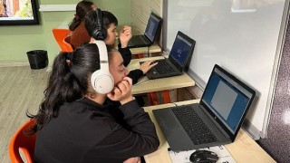 Eğitim Alanında Geliştirilen Yapay Zeka Destekli Türk Yazılımı Dünyada Bir İlke İmza Attı