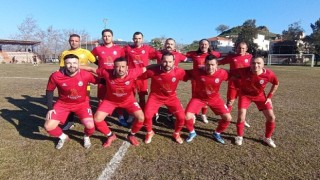 Manisa masterler liderliği foçada perçinledi