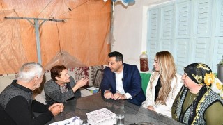 Leyla Teyze’ye Bayram Sürprizi: Sevgi ve Türkülerle Dolu Ziyaret