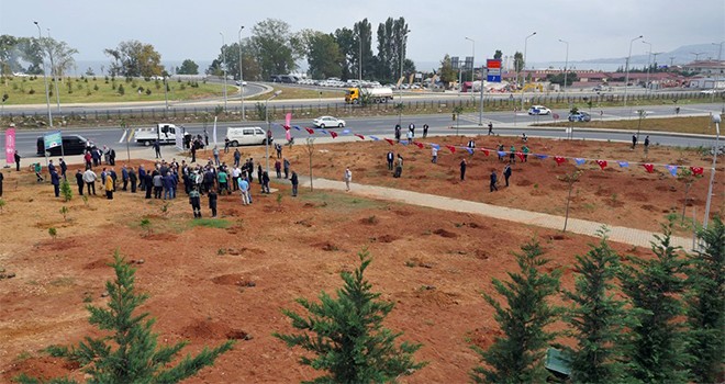 Büyükşehir ile mahallelere hizmet yağdı