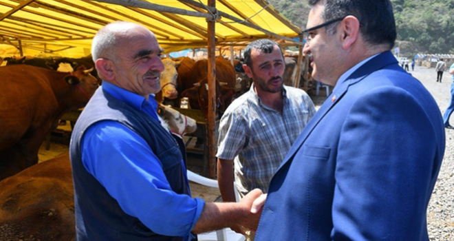 Trabzon ilçesi Ortahisar, kurban hazırlıklarını tamamladı.