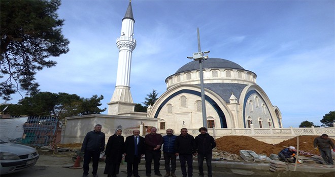 Ahi Evren Cami ve otopark inşaatı tamamlandı