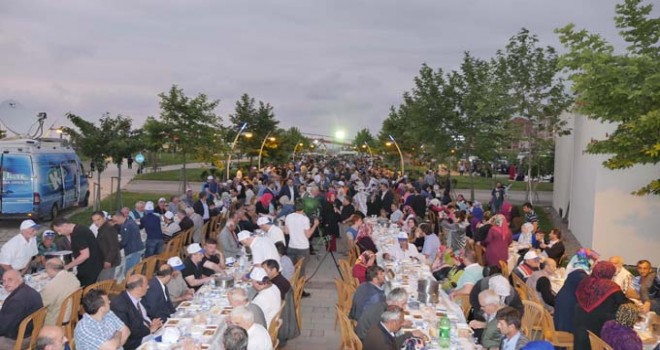 Arsin’de iftar coşkusu