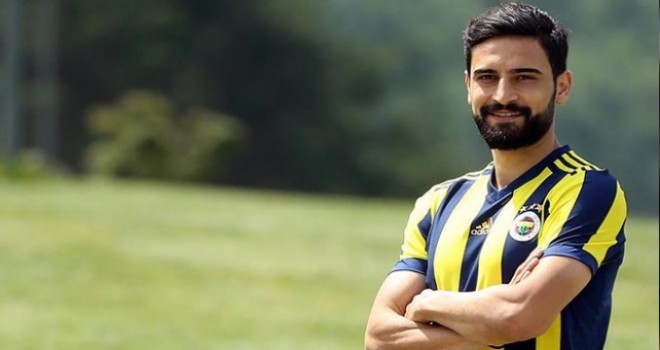 Mehmet Ekici'yi Trabzonspor'a önerdiler
