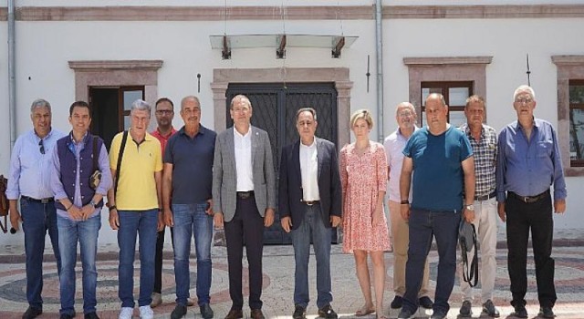 Midilli Belediye Başkanı’ndan Ayvalık’a Ziyaret