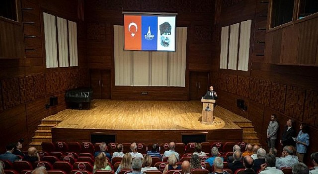 Başkan Soyer eski belediye başkanları ve meclis üyeleriyle buluştu