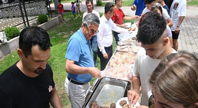 Başkan Topaloğlu, Öğrencilerle Mangal Partisinde Bir Araya Geldi... Kemer